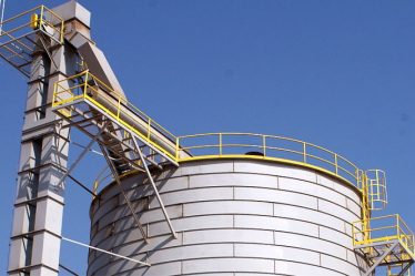 Como funciona a montagem de elevador de canecas e por que a HD Car é líder nesse serviço